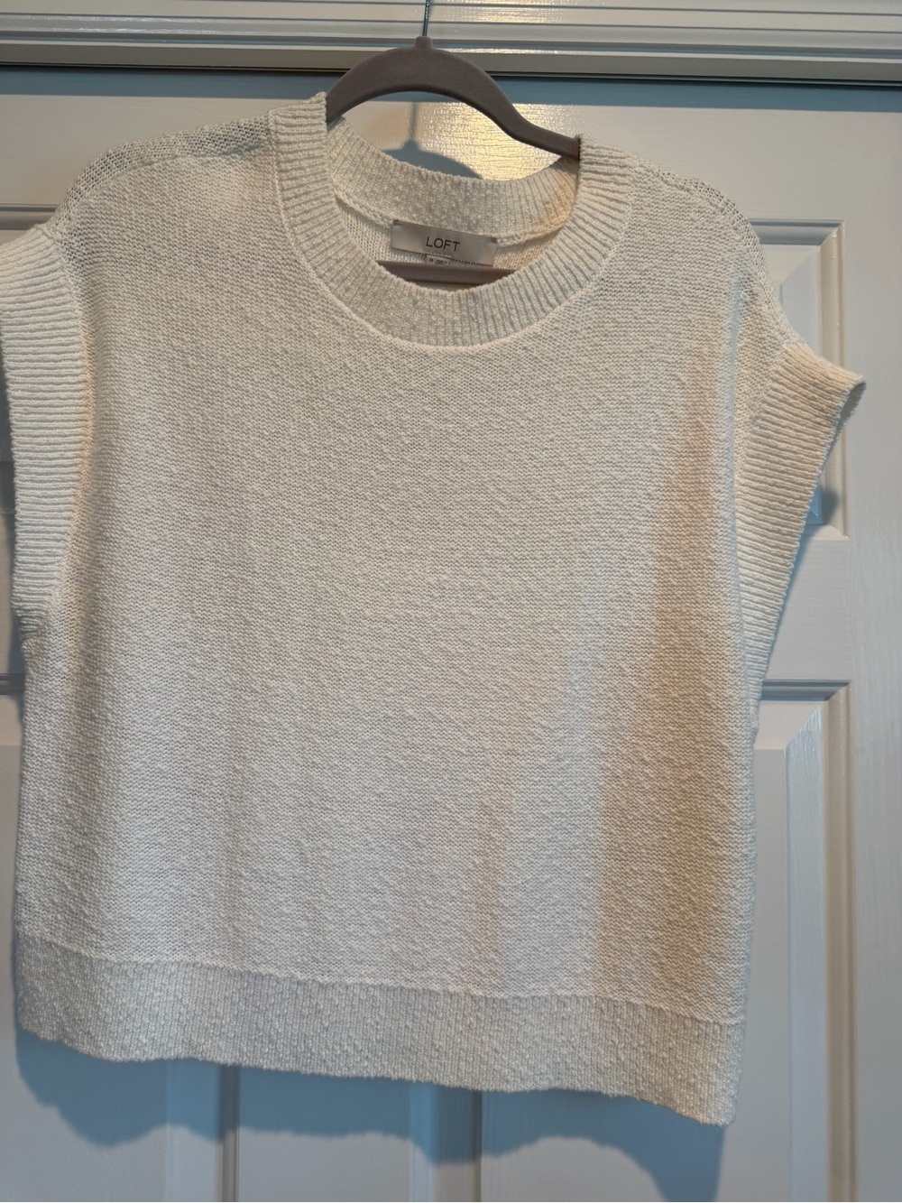 LOFT Cream Textured Knit Cap Sleeve Sweater